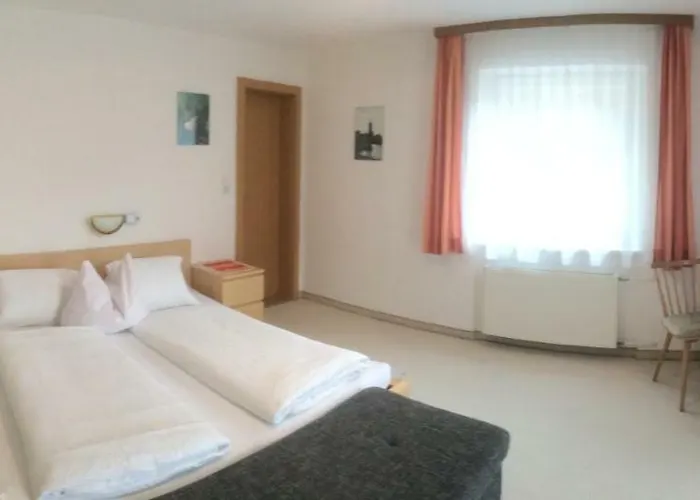 Haus Gamsblick بيت ضيافة *